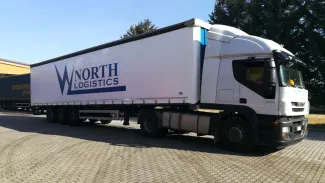 rimorchio camion north logistics